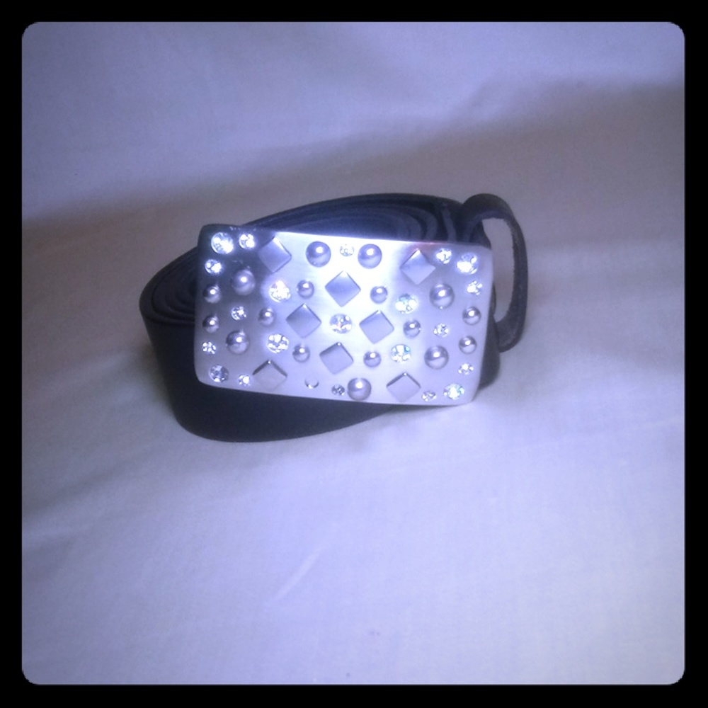 La Mode Leather Belt